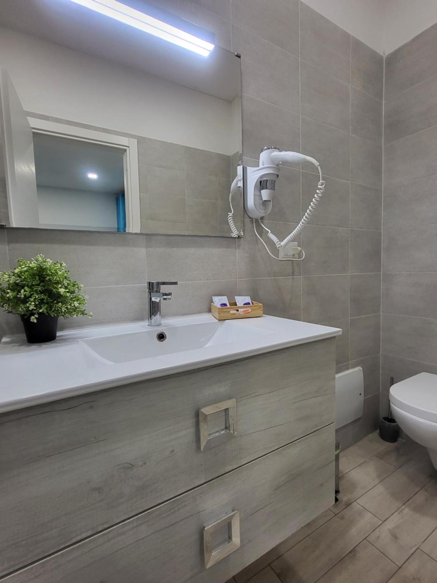 New Era Rooms Neapol Zewnętrze zdjęcie