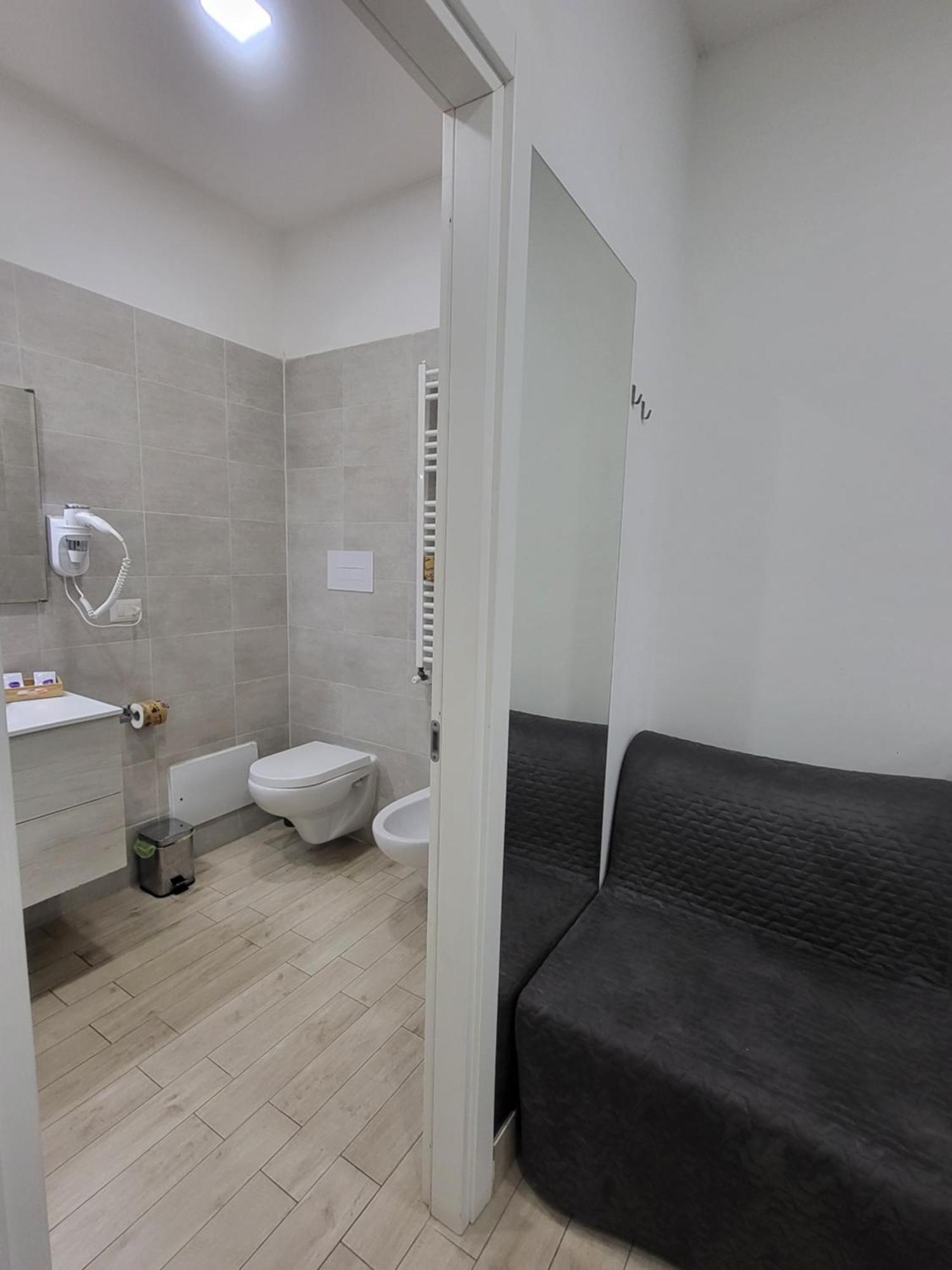 New Era Rooms Neapol Zewnętrze zdjęcie